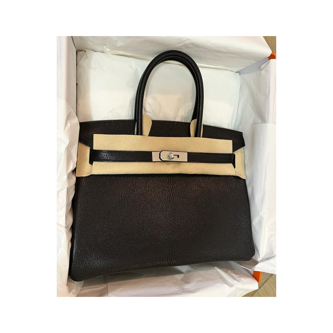 B30 Black phw chevre