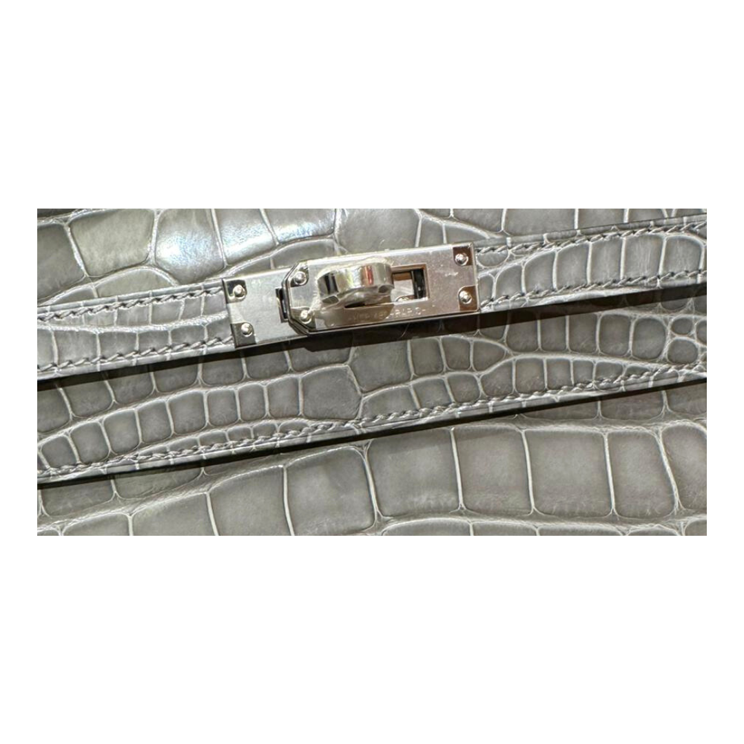 Kelly pochette gris ciment phw lisse alligator