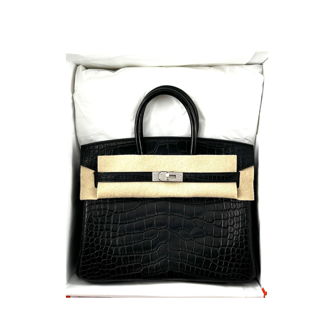 B25 Black matte brush silver hardware alligator