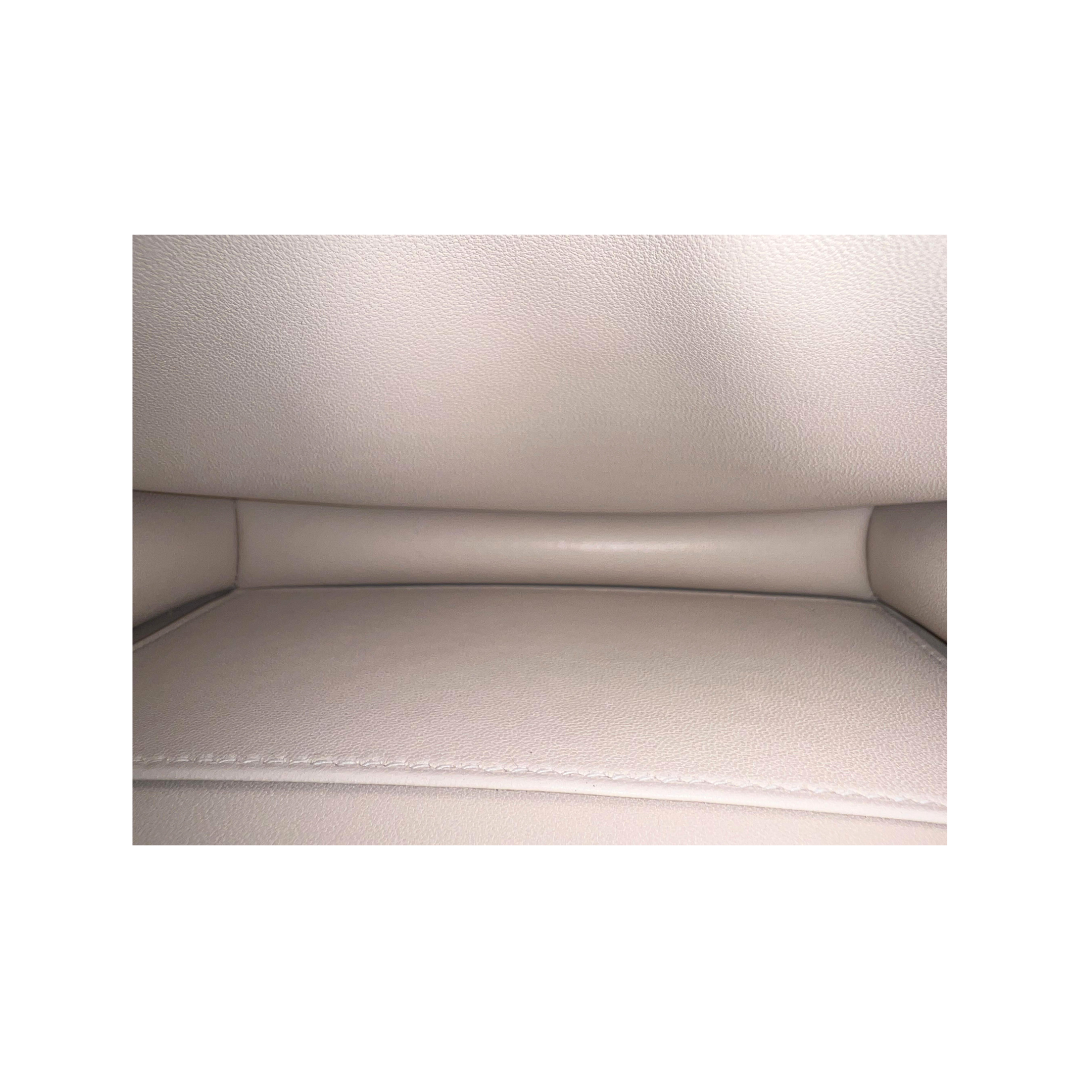 Constance 18 mirror craie phw epsom