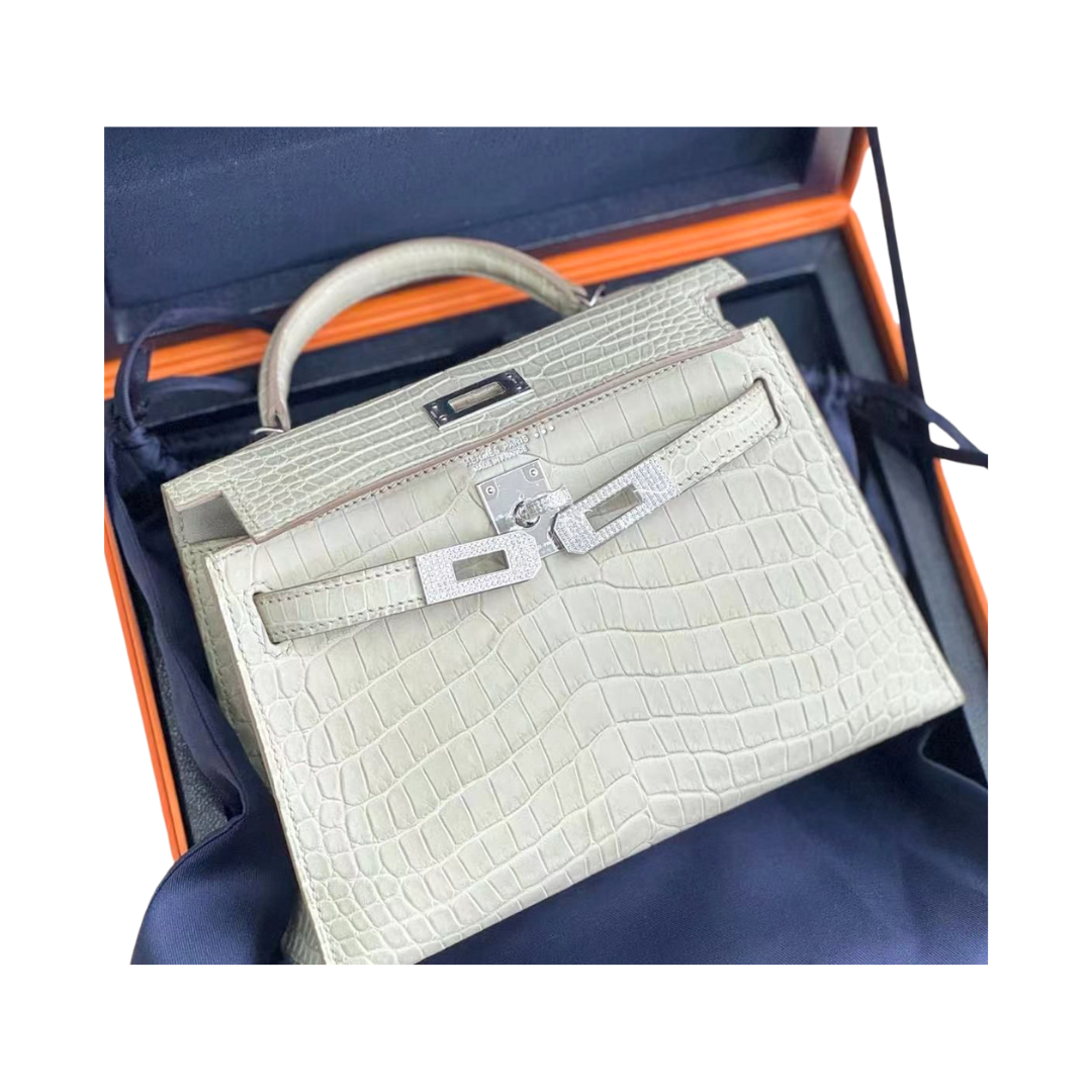 Kelly 20 beton matte alligator diamond