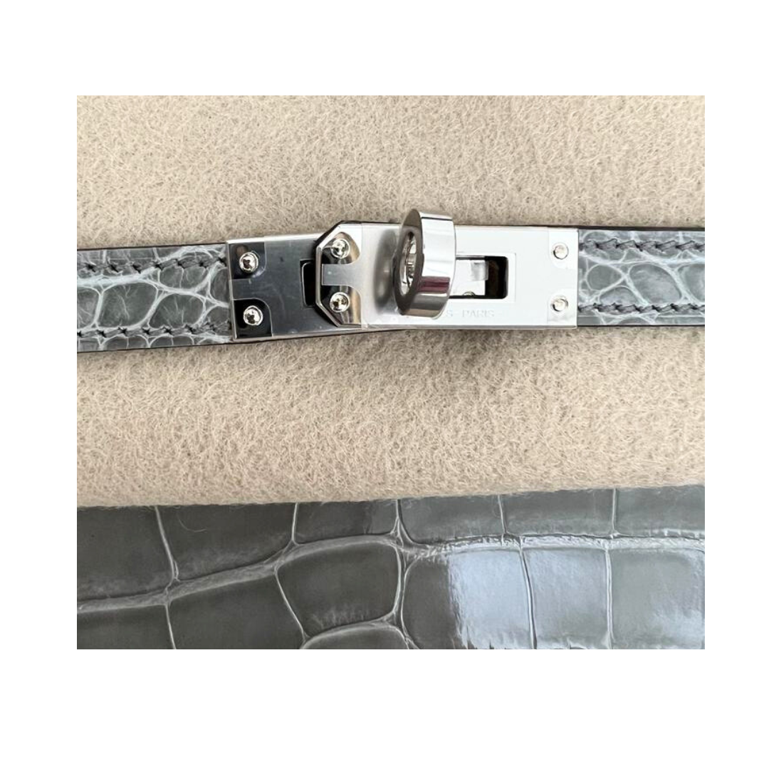 K25 Gris ciment ghw lisse alligator