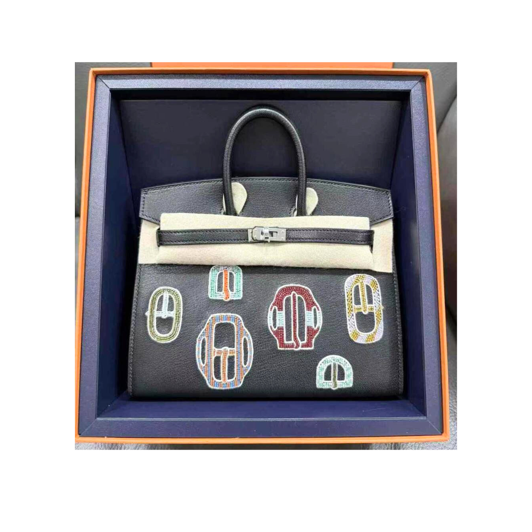 B20 Bouclerie moderne casaque