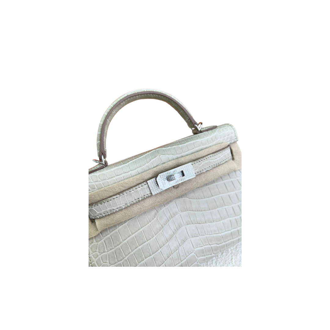 Kelly 20 beton matte alligator diamond