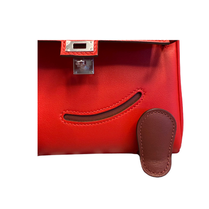 Kellydole rouge radieux swift