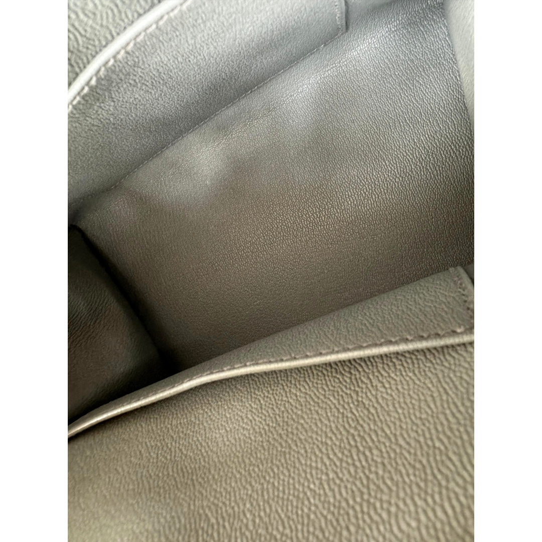 B20 Gris ciment ghw matte alligator