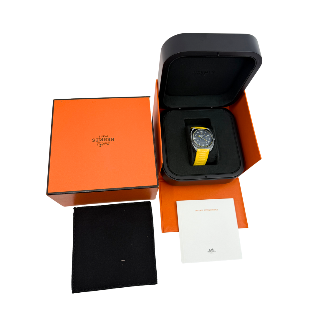 H08  Watch for men-7