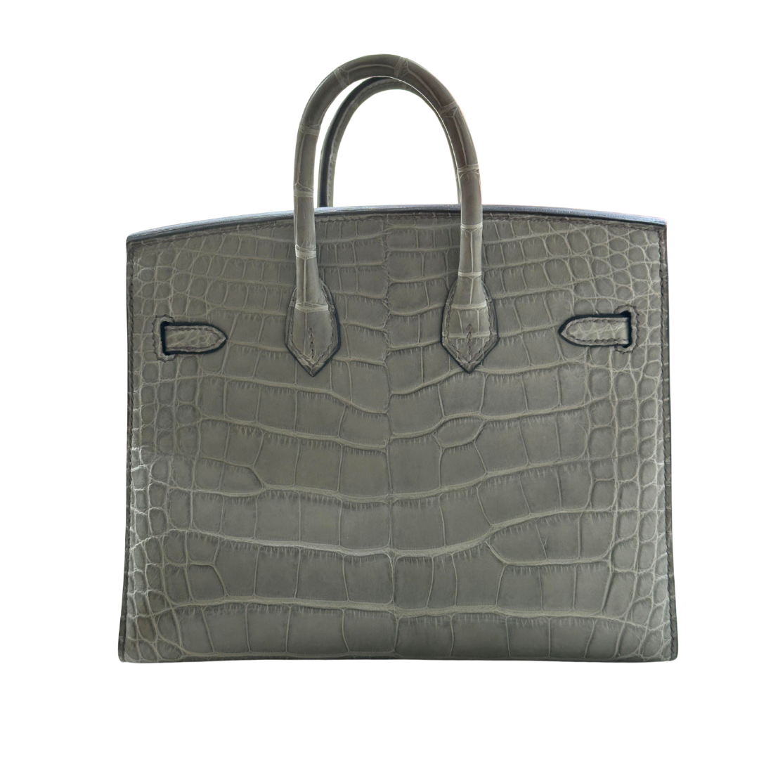 B20 Gris ciment ghw matte alligator