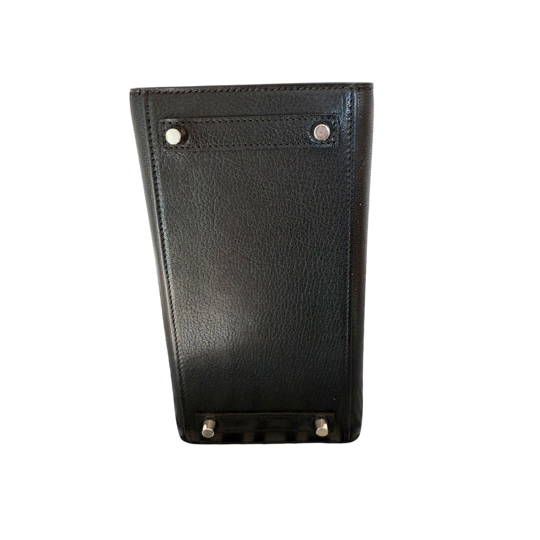 B20 Bouclerie moderne casaque