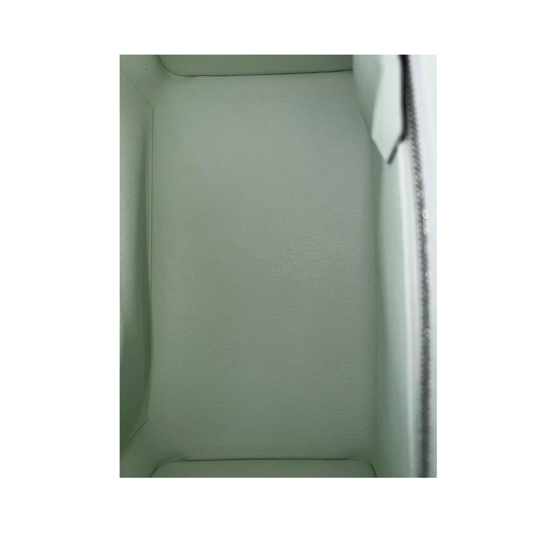 B25 Vert fizz epsom phw