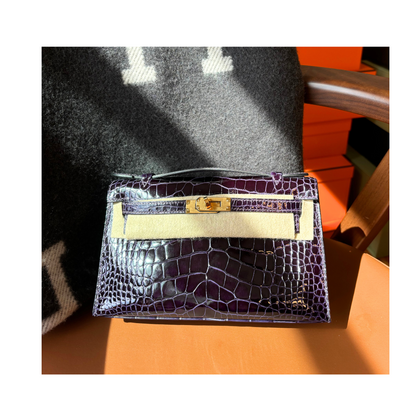 Kelly pochette amethyst lisse alligator ghw