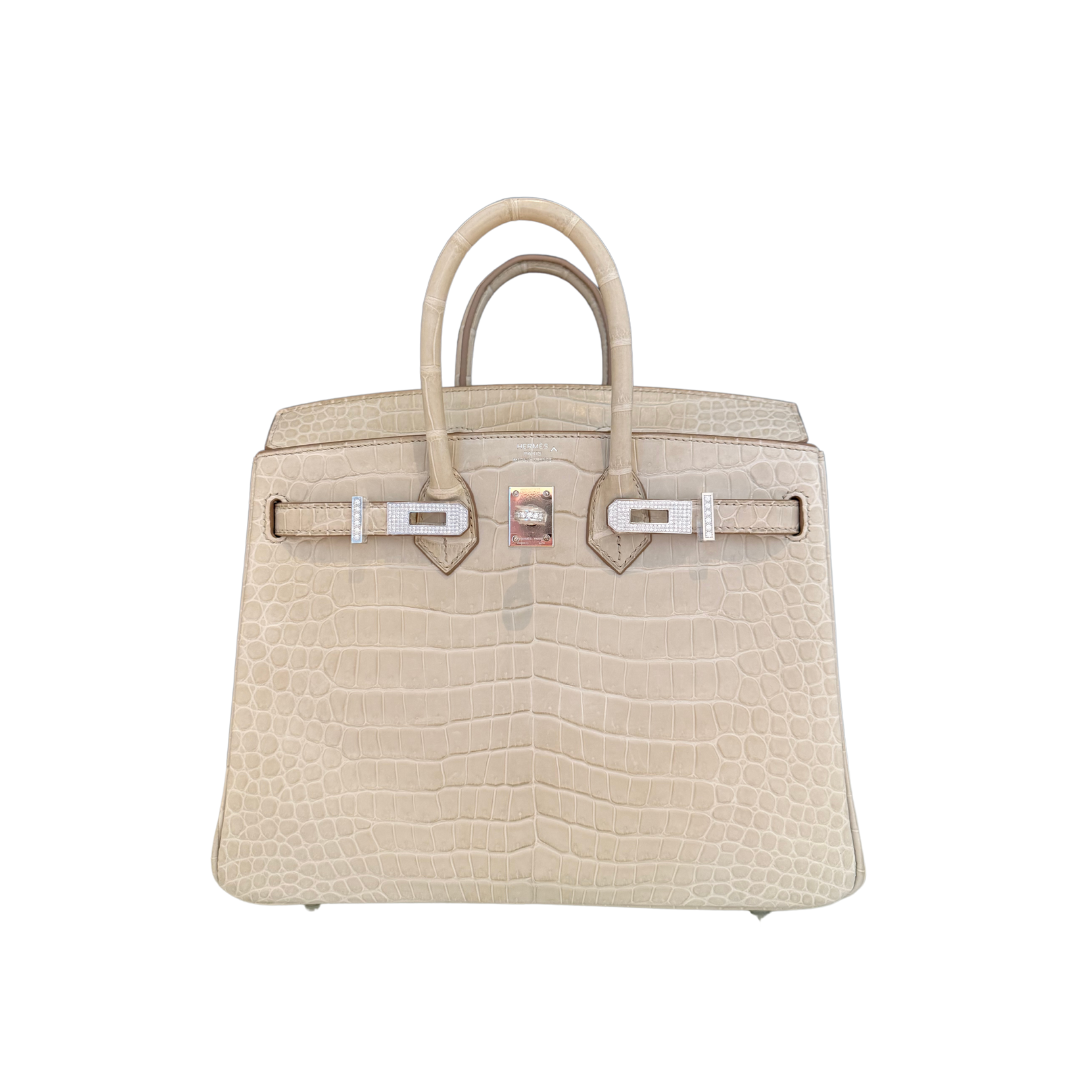 B25 Beton matte alligator diamond hardware