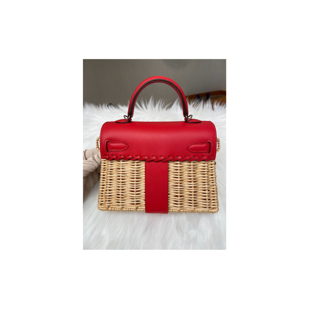 K20 Picnic rouge de coeur phw