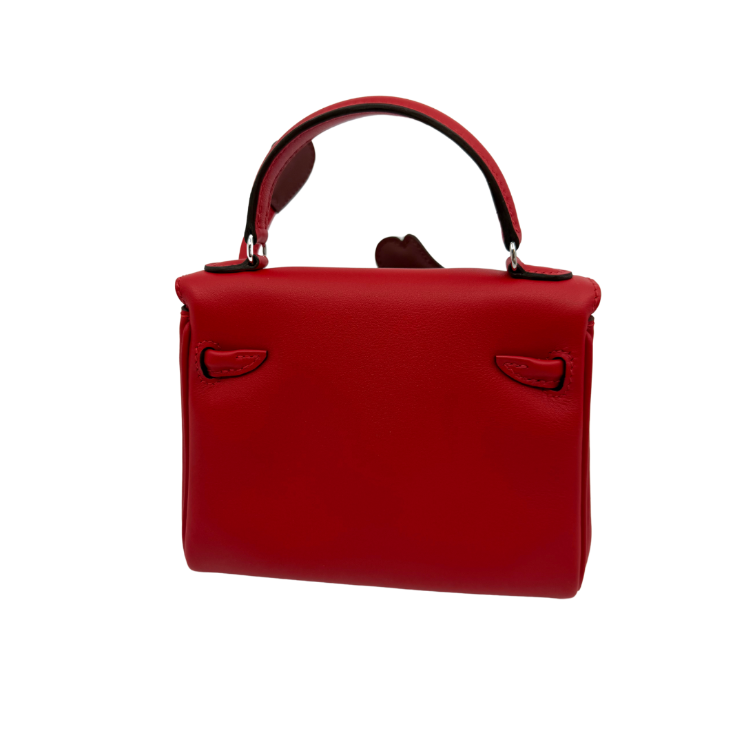 Kellydole rouge radieux swift